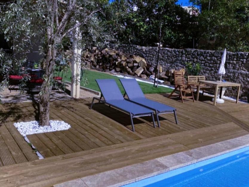 Velodrome F4 Dans Villa 5 Lits Parking Et Piscine Partagee Marseilles Buitenkant foto